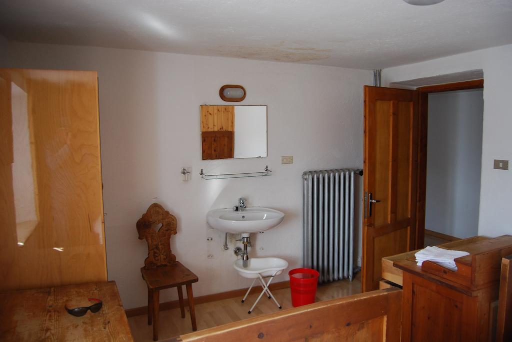 Rifugio Gardeccia Hutte Hotel Pozza di Fassa Cameră foto